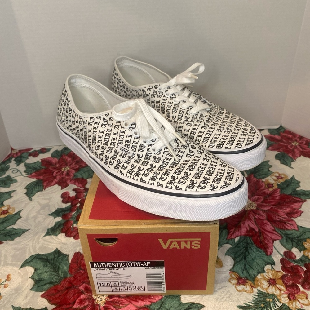 (OTW-AF) True White Vans